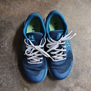 Under Armour Navy and Teal Sneakers